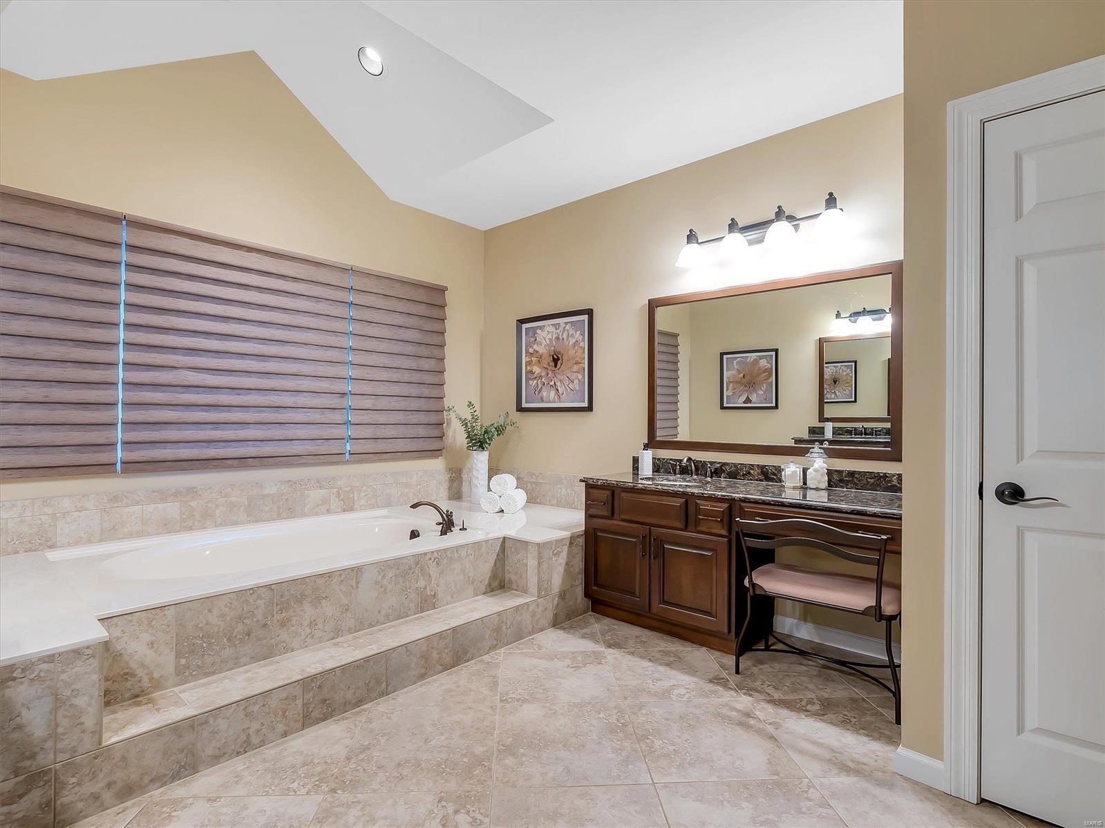 Knoll At The Legends - Residential