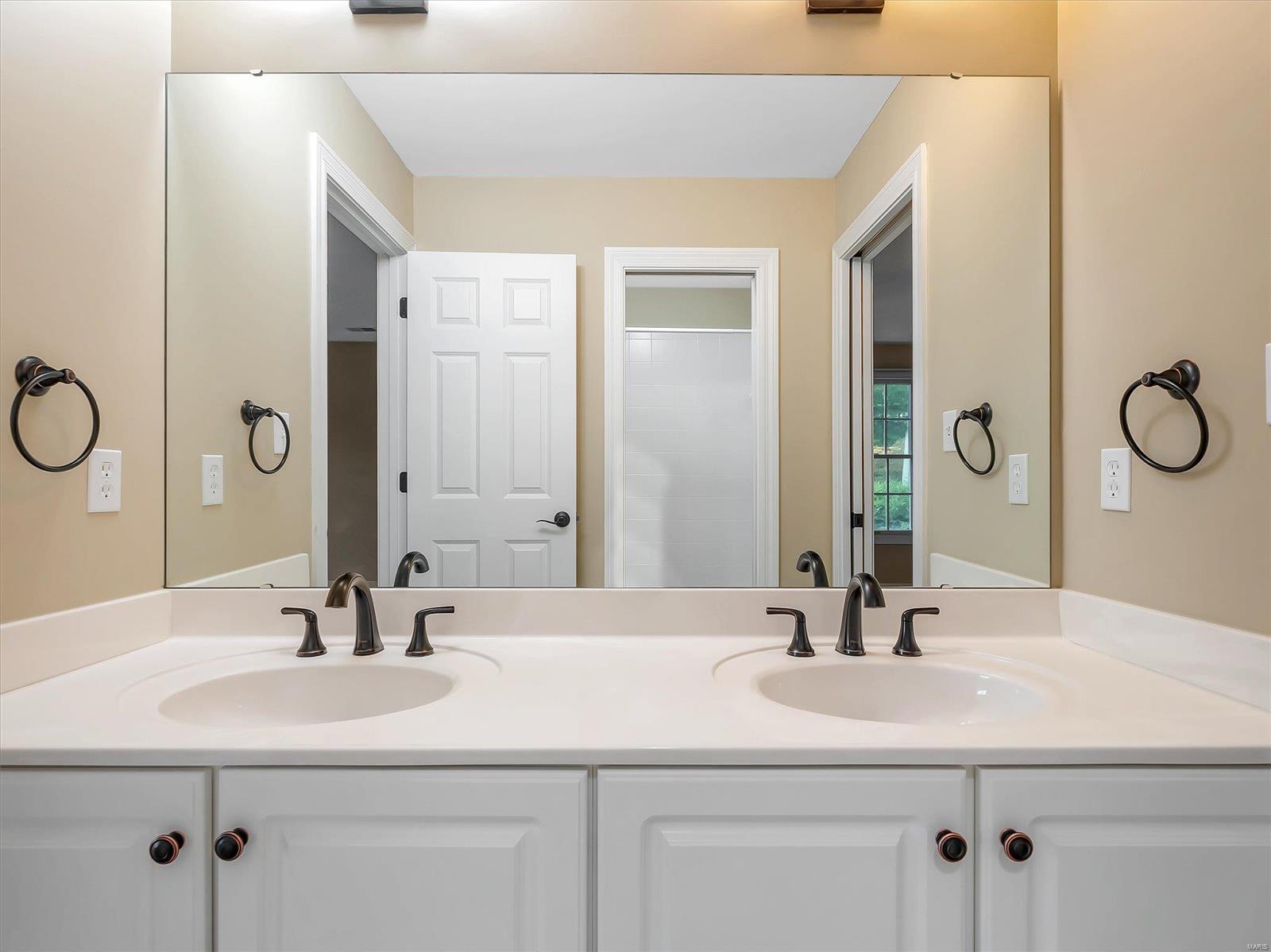 Knoll At The Legends - Residential