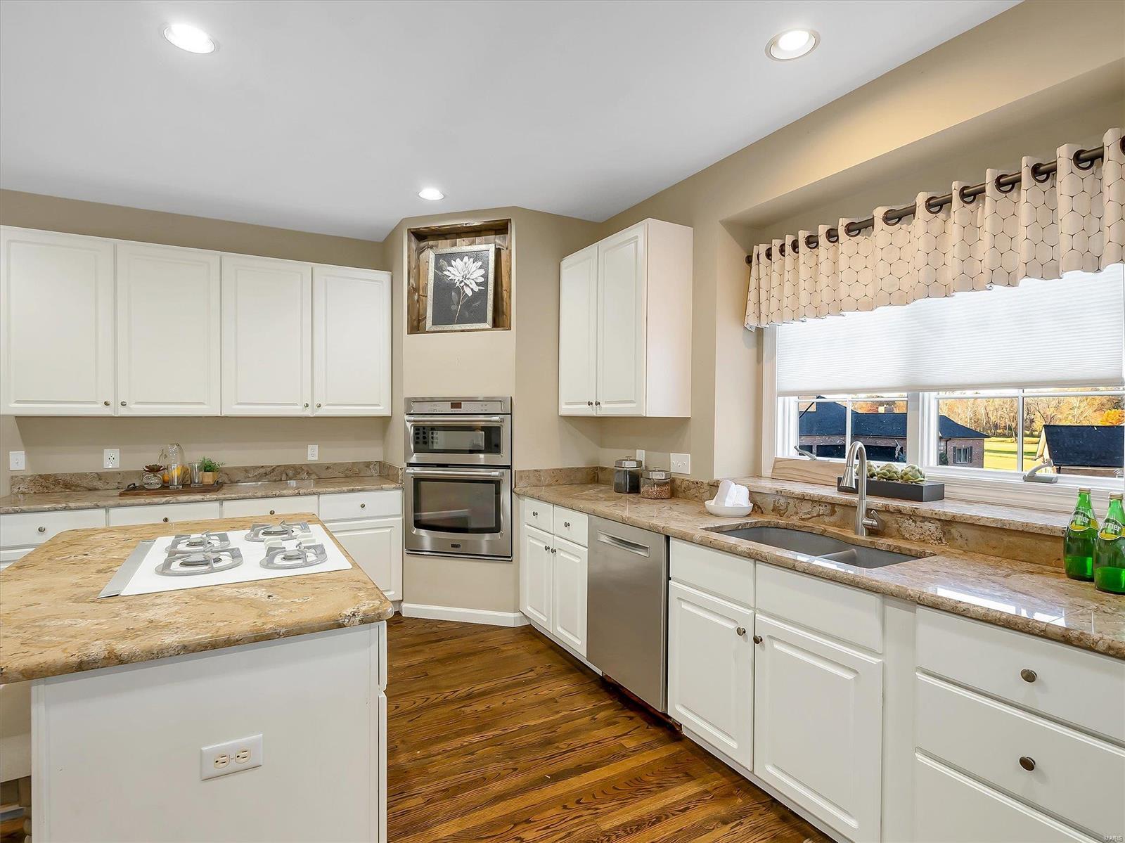 Knoll At The Legends - Residential