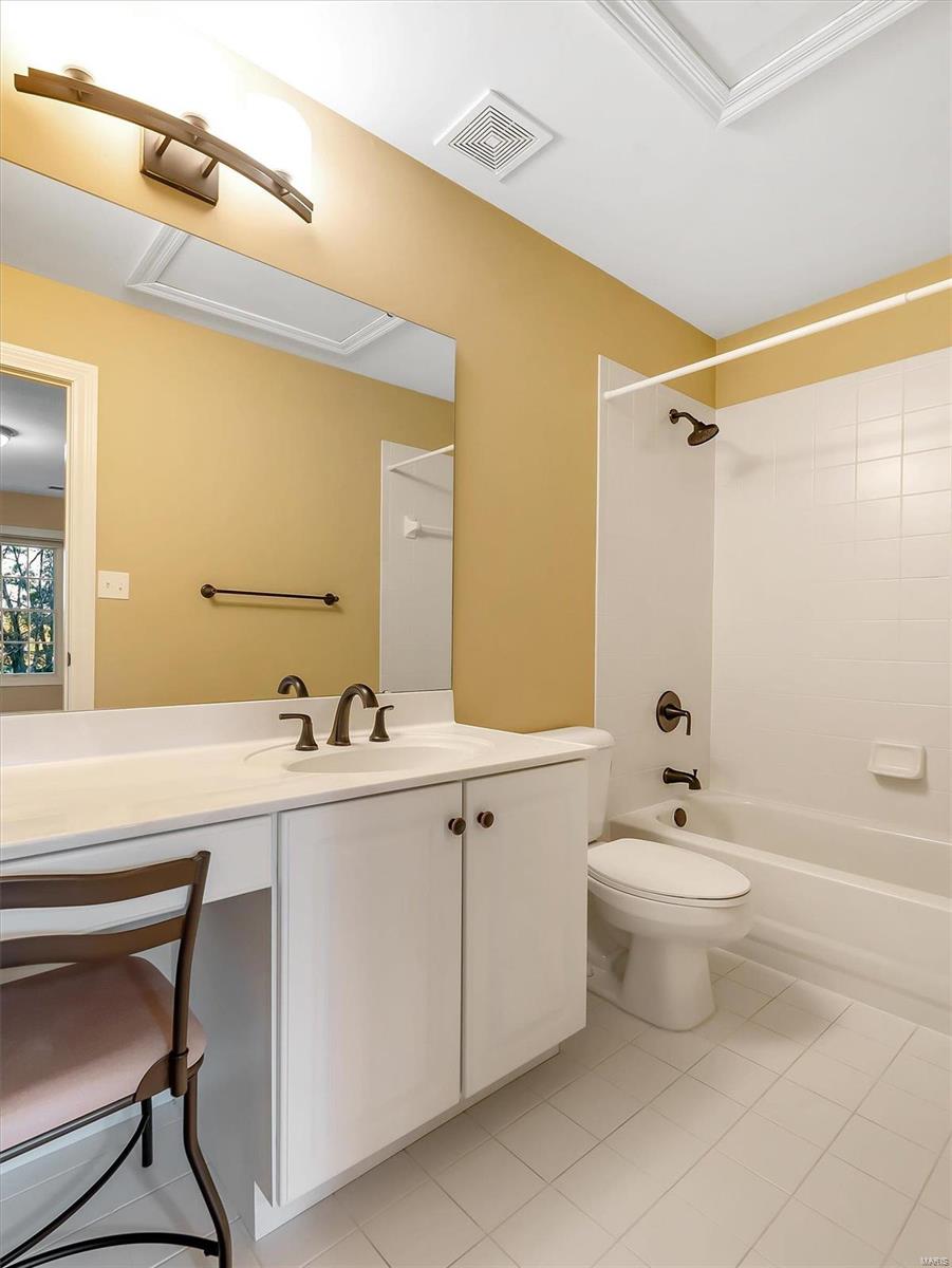 Knoll At The Legends - Residential