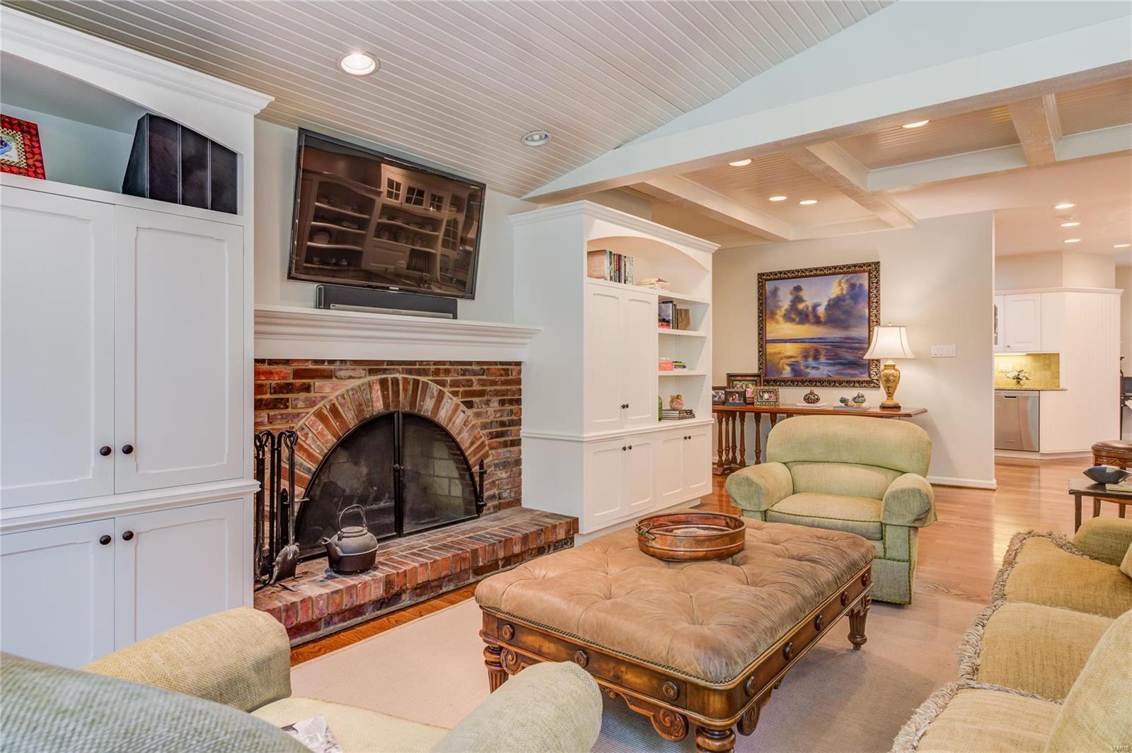 MEHL EDGEWOOD ADDITION LOT PT 5 - Residential