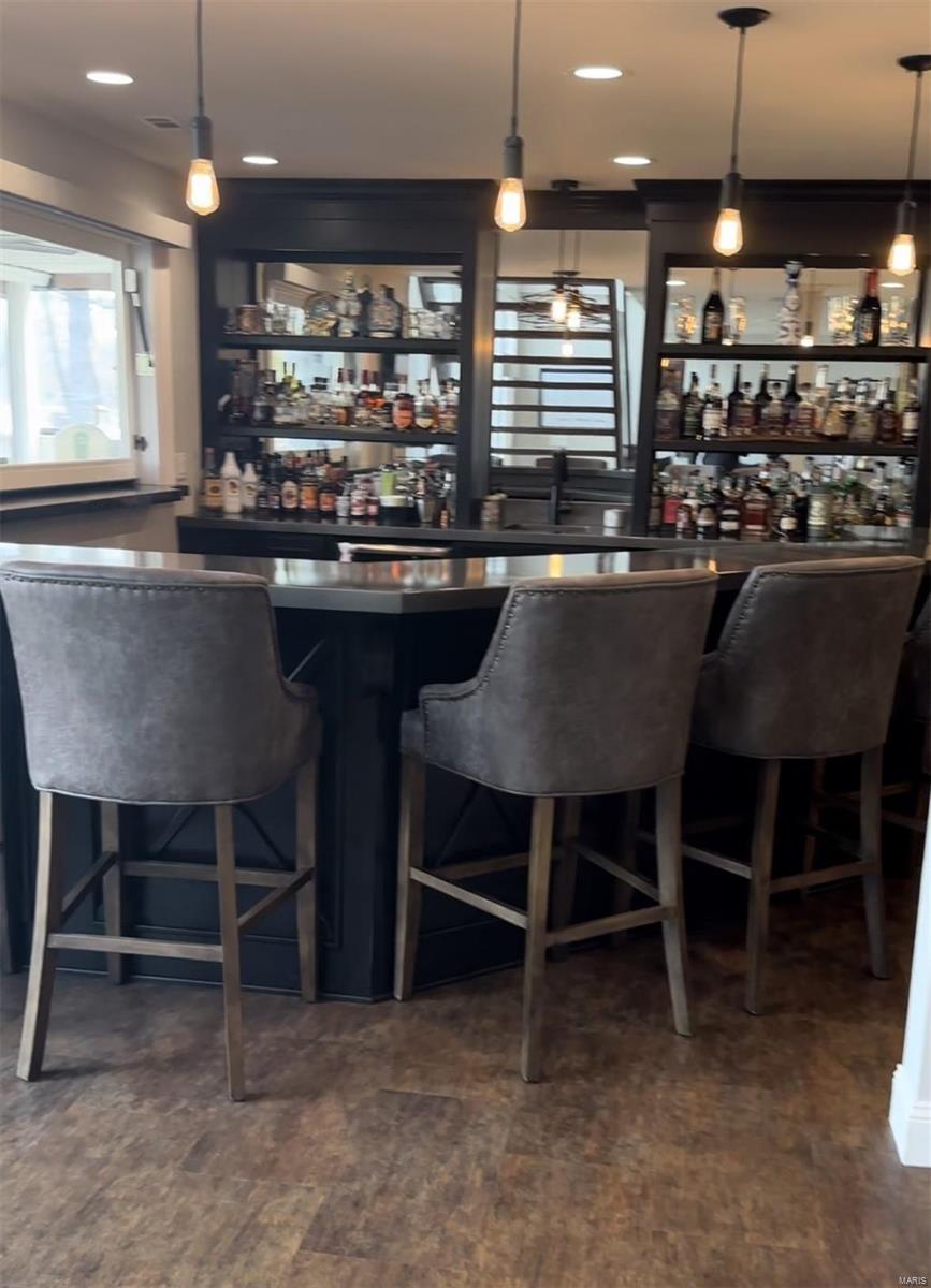 MOORINGS - Residential