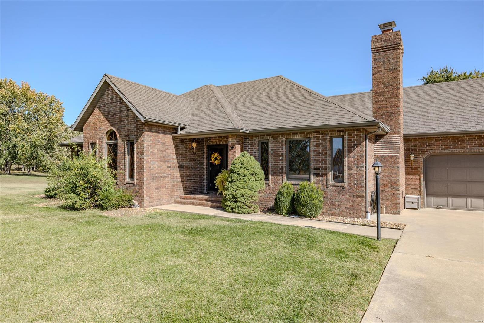 LAKEVIEW ESTATES - Residential