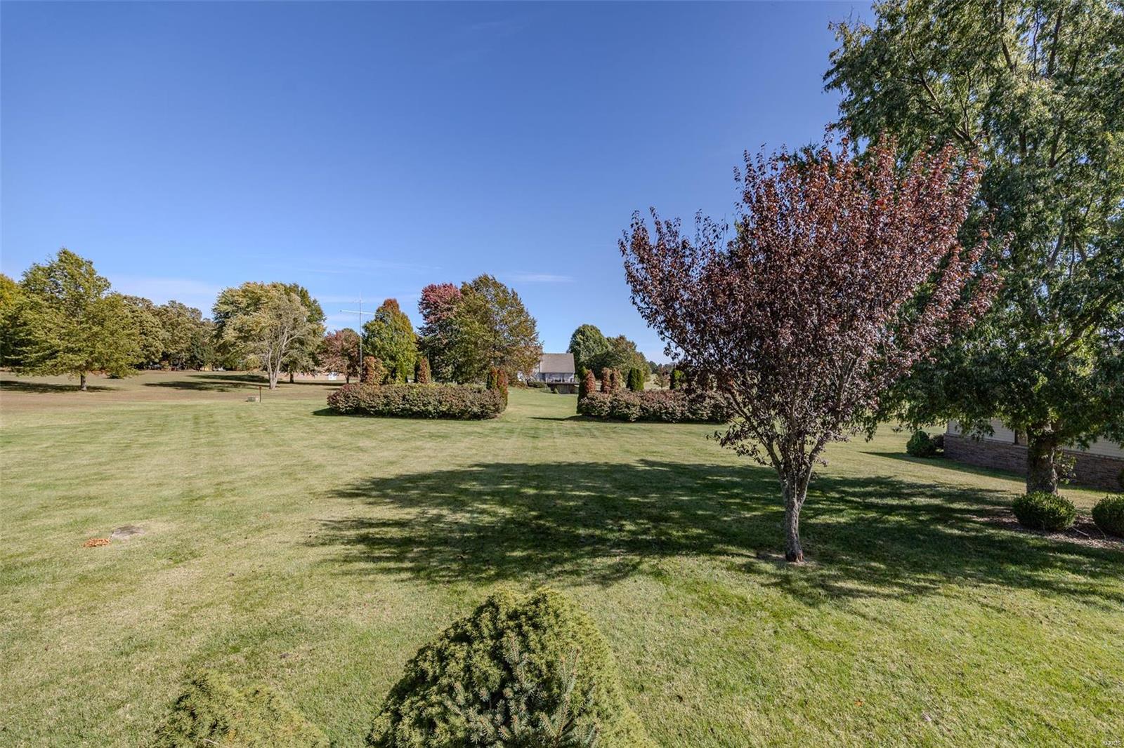 LAKEVIEW ESTATES - Residential