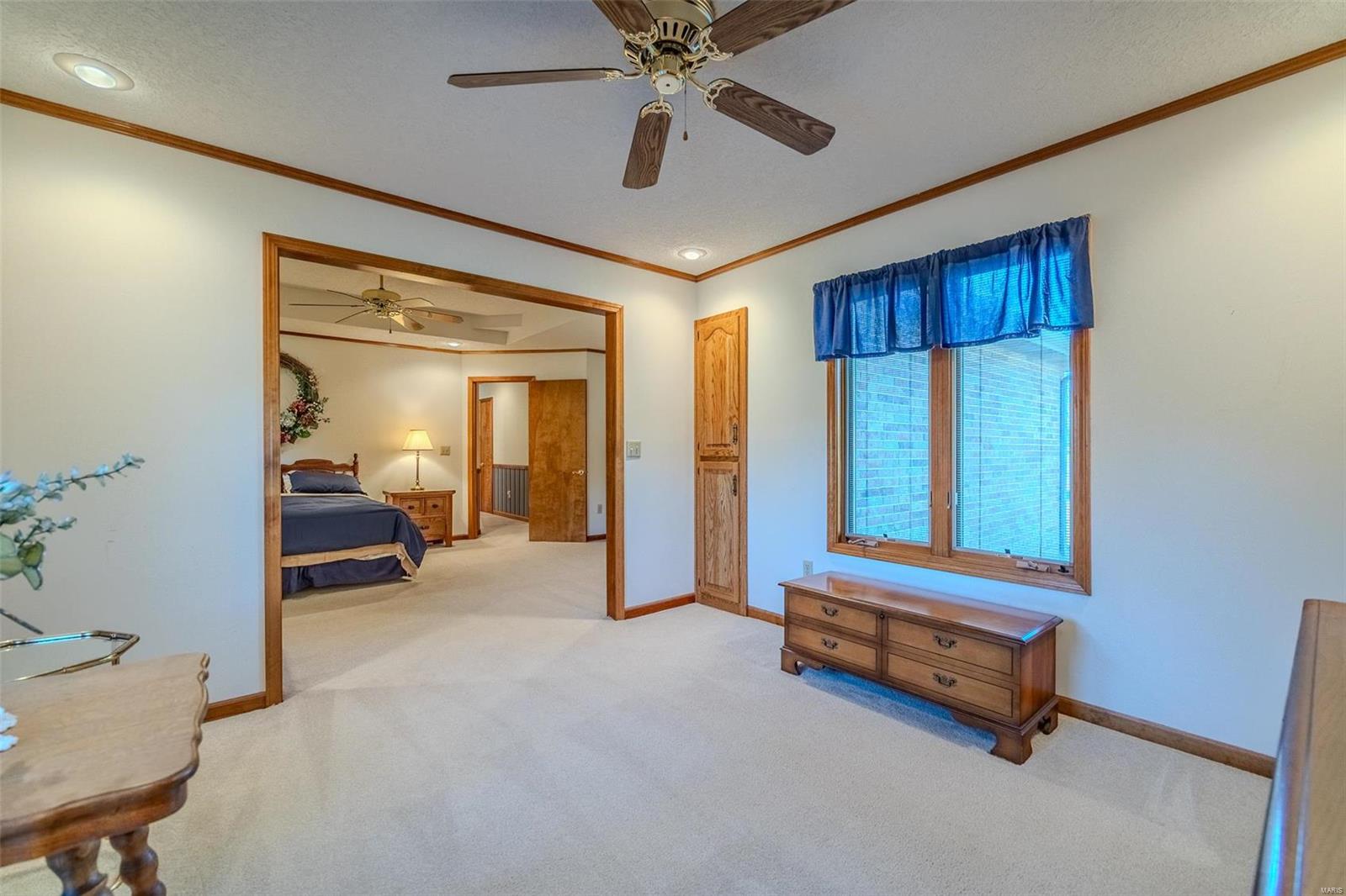LAKEVIEW ESTATES - Residential