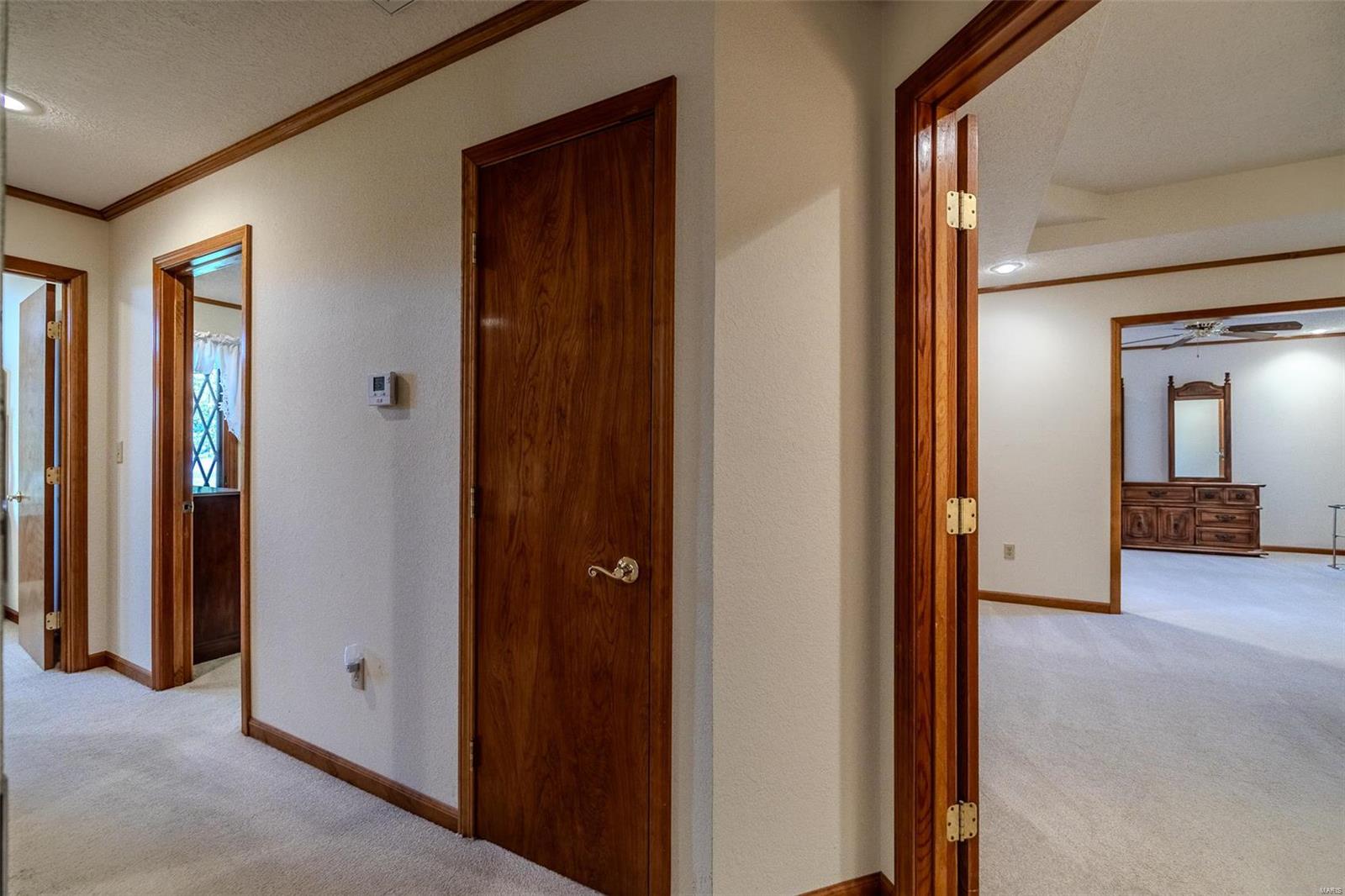 LAKEVIEW ESTATES - Residential