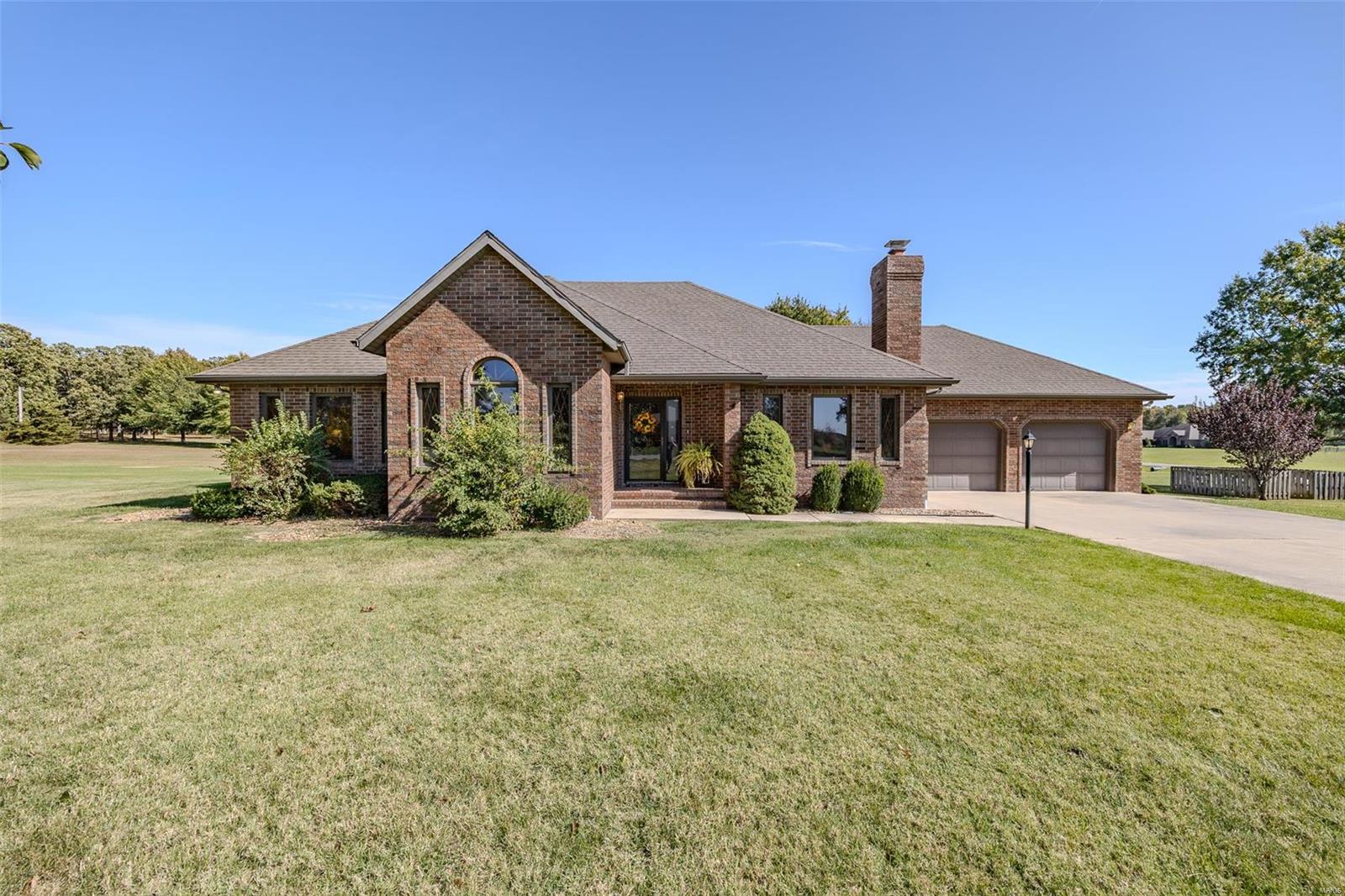 LAKEVIEW ESTATES - Residential