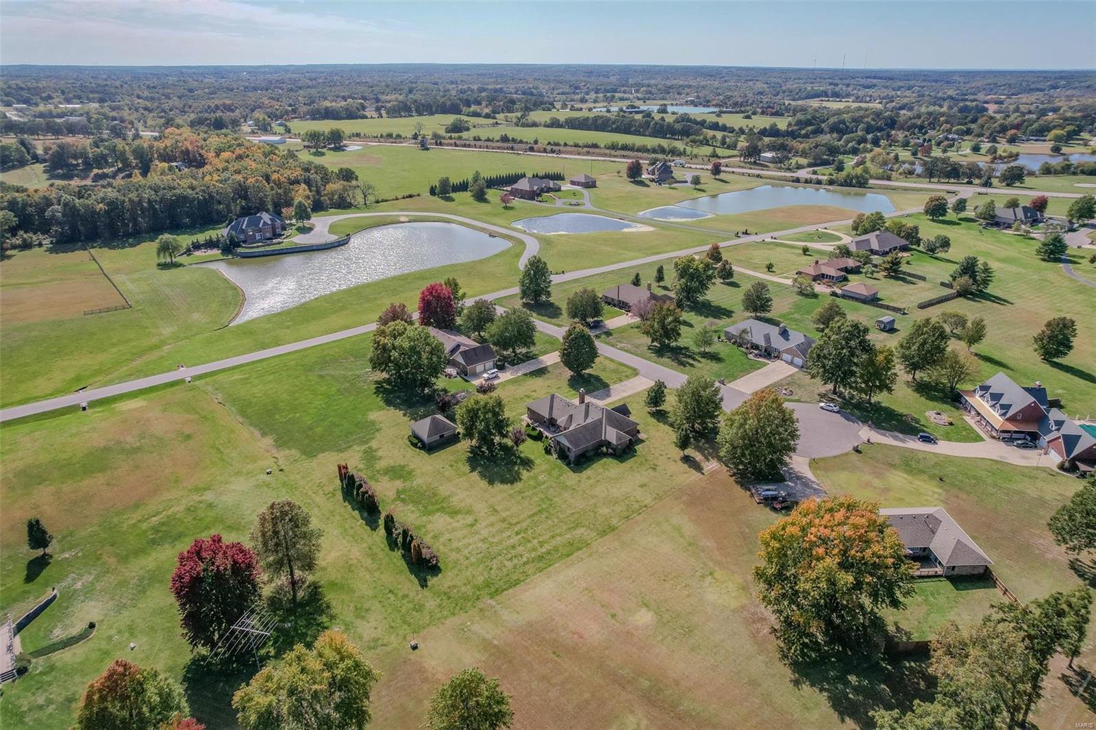 LAKEVIEW ESTATES - Residential