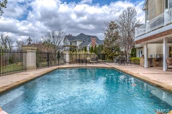 Manderleigh of Town & Country - Residential