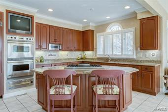 Manderleigh of Town & Country - Residential