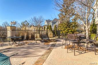 Manderleigh of Town & Country - Residential