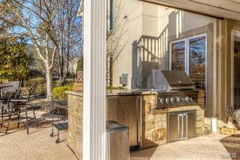 Manderleigh of Town & Country - Residential