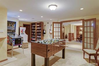 Manderleigh of Town & Country - Residential