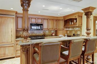 Manderleigh of Town & Country - Residential