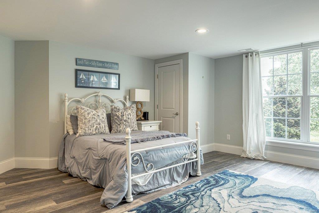 Whitmoor M7 - Residential