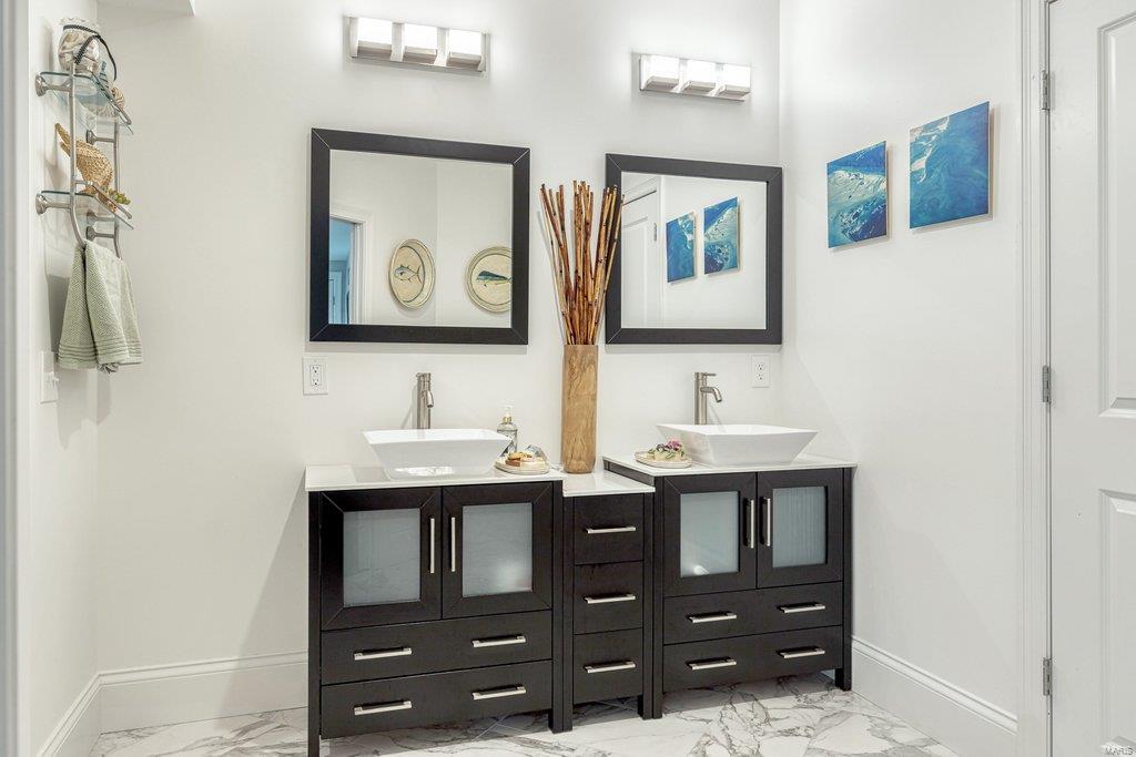 Whitmoor M7 - Residential