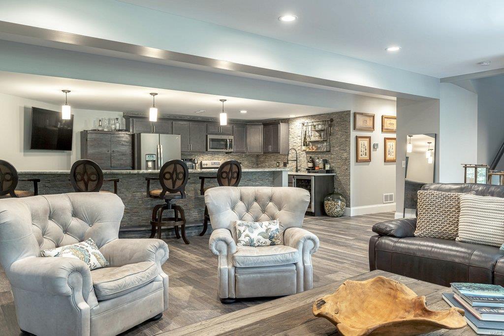 Whitmoor M7 - Residential