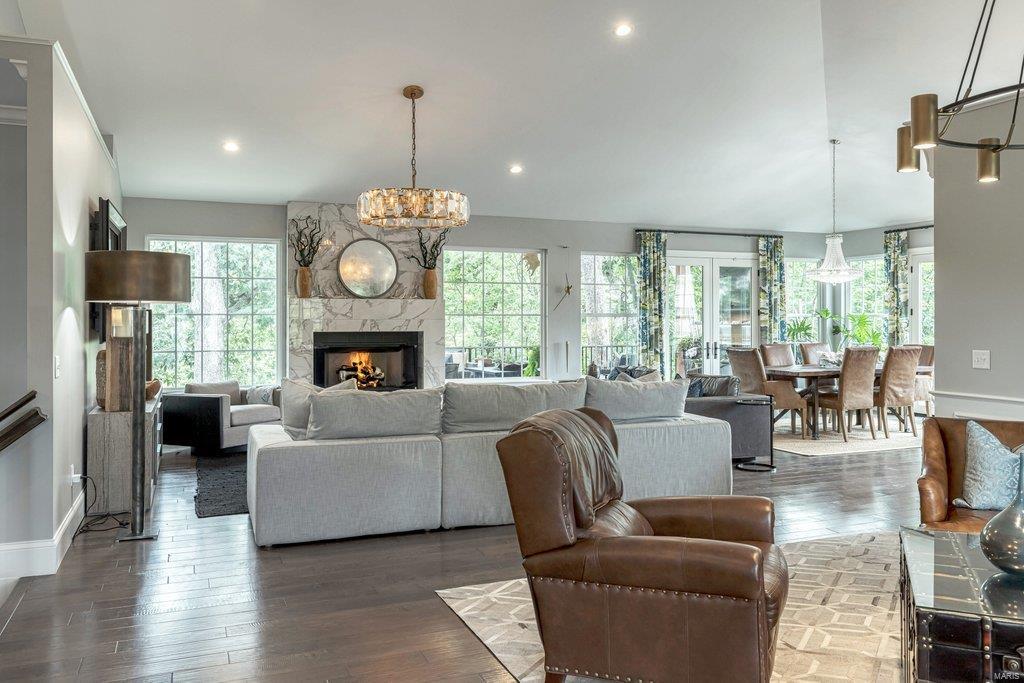 Whitmoor M7 - Residential