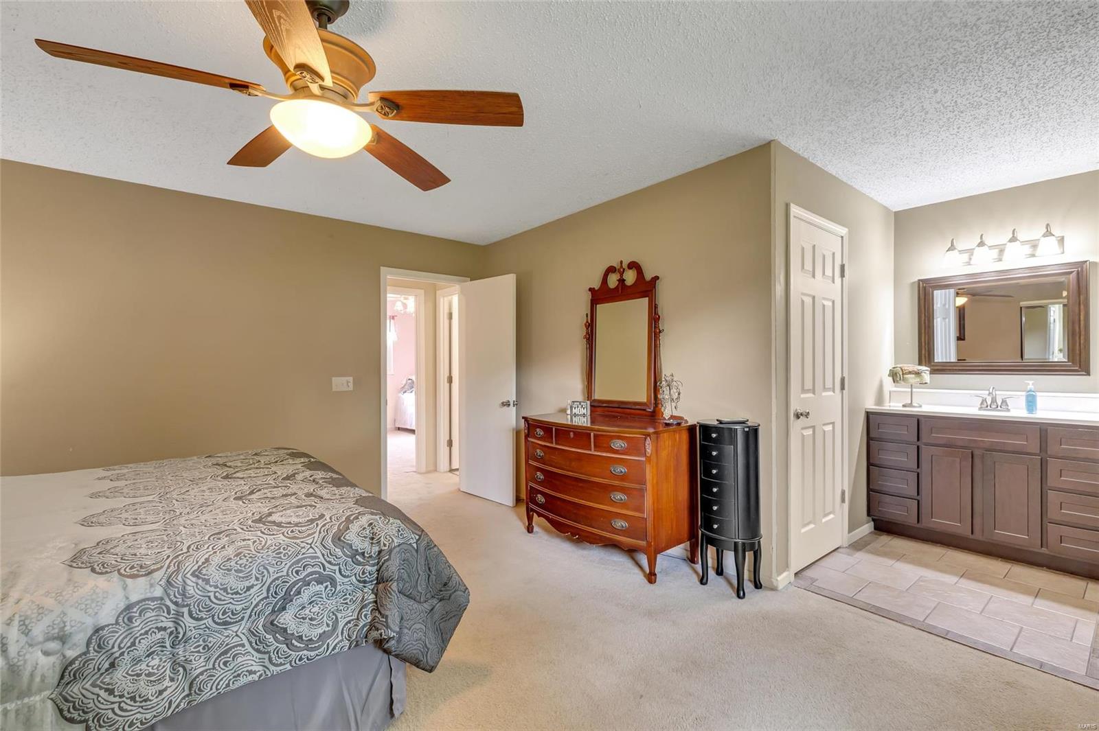 Oak Creek Hills - Residential