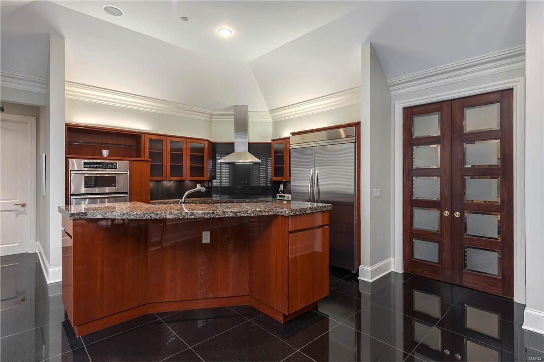 Richmond Place Condo - Residential