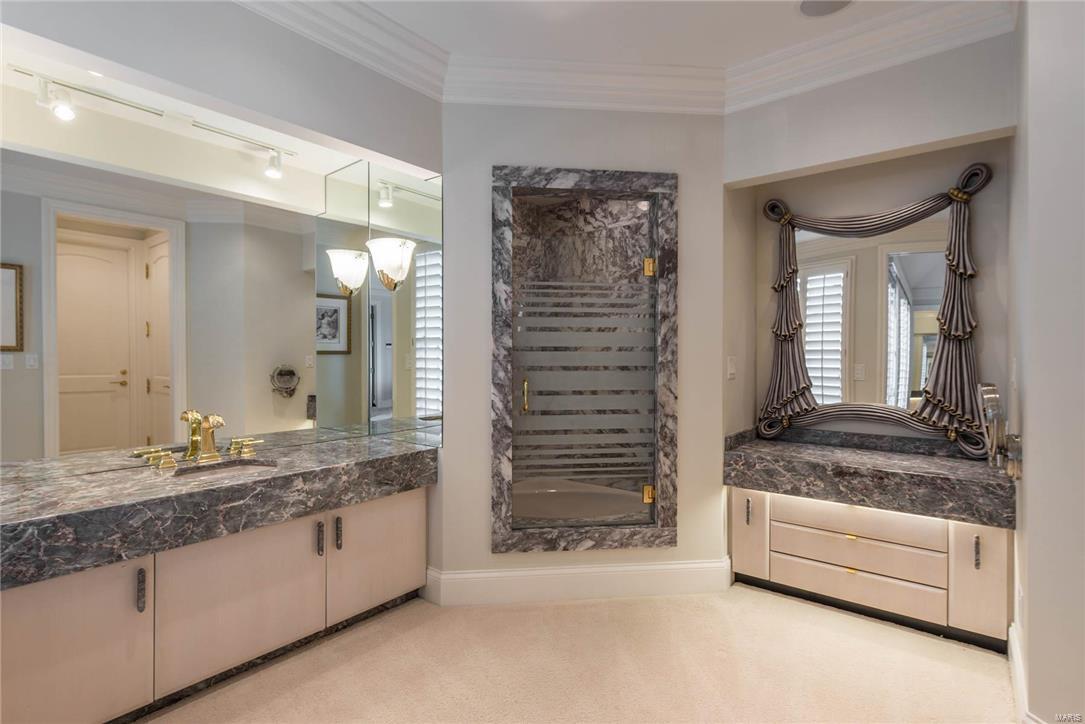 Richmond Place Condo - Residential