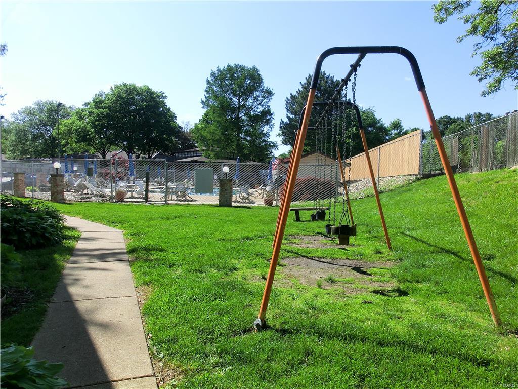 Sakura Gardens Condo - Residential