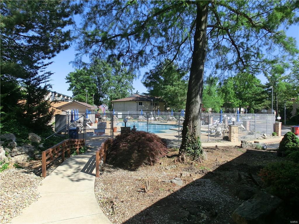 Sakura Gardens Condo - Residential