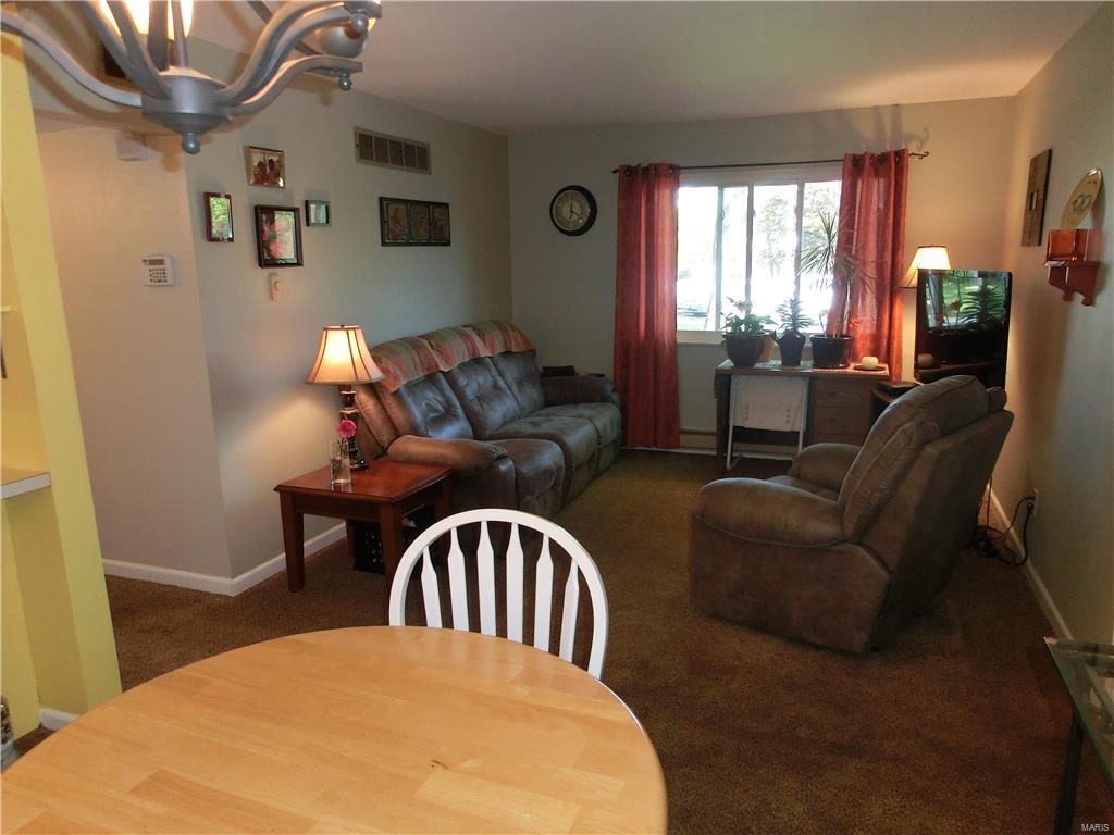 Sakura Gardens Condo - Residential