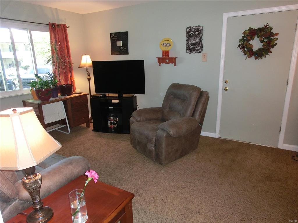 Sakura Gardens Condo - Residential