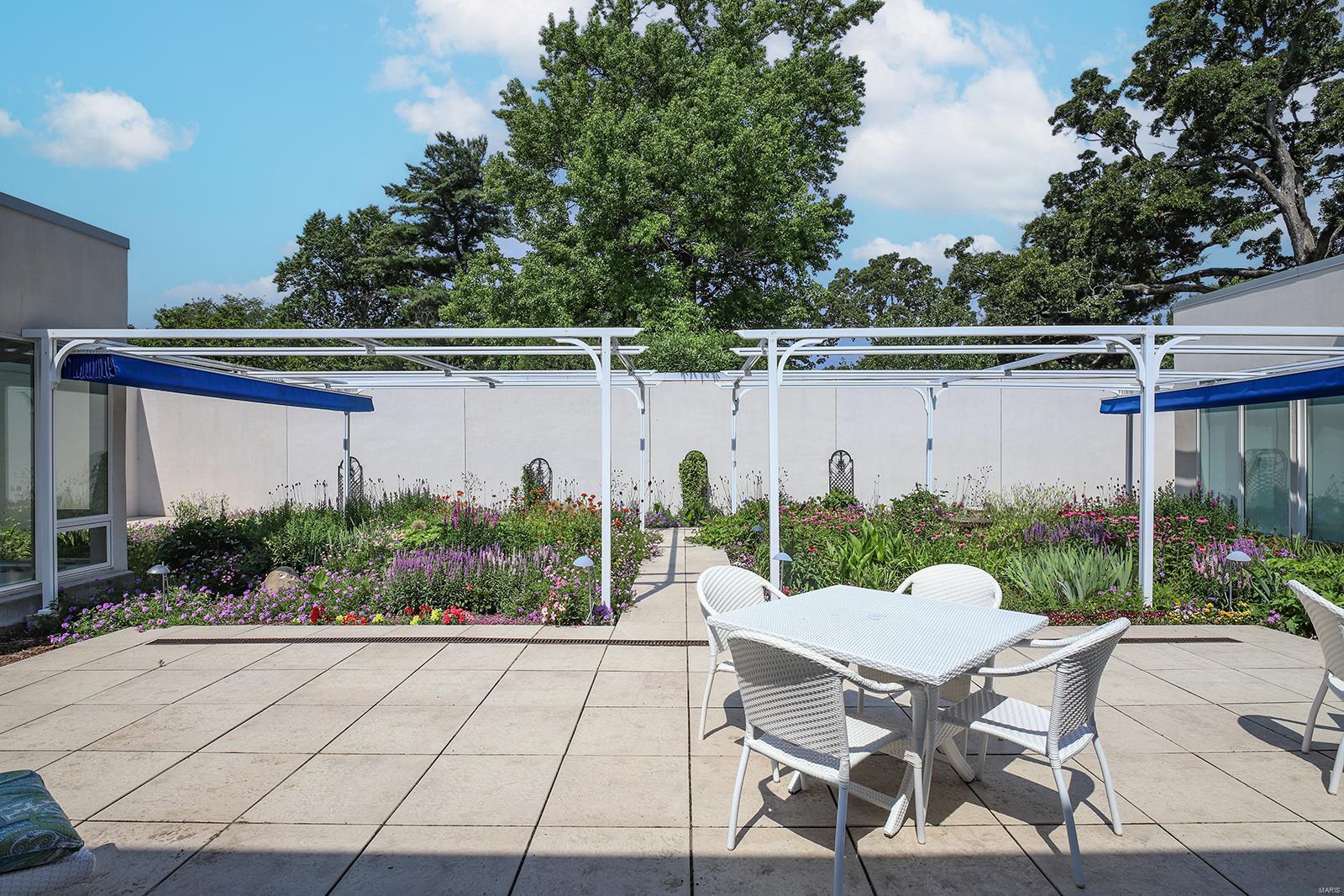 Oak Park Estate - Residential