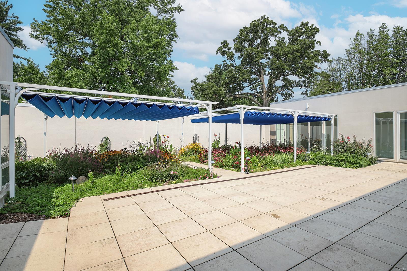 Oak Park Estate - Residential