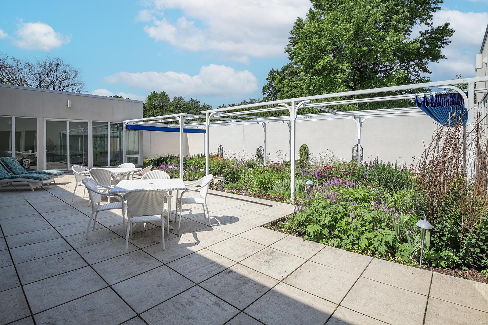 Oak Park Estate - Residential