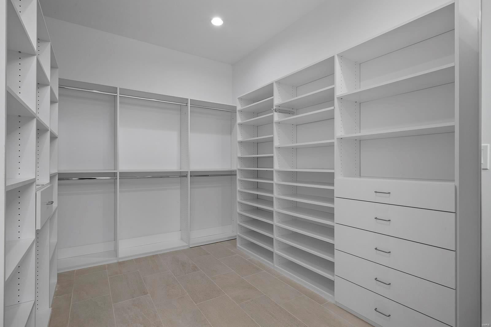 Oak Park Estate - Residential