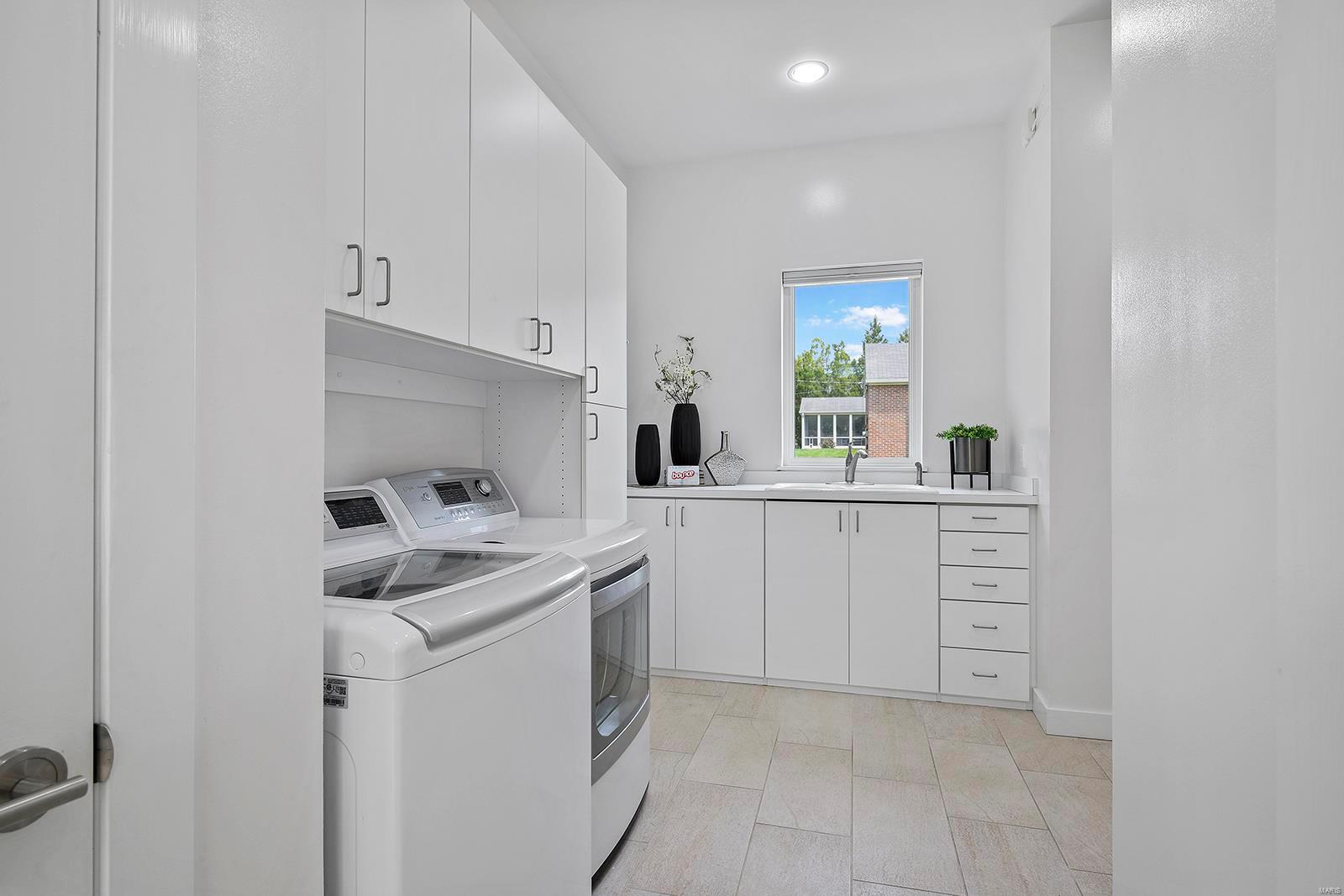 Oak Park Estate - Residential