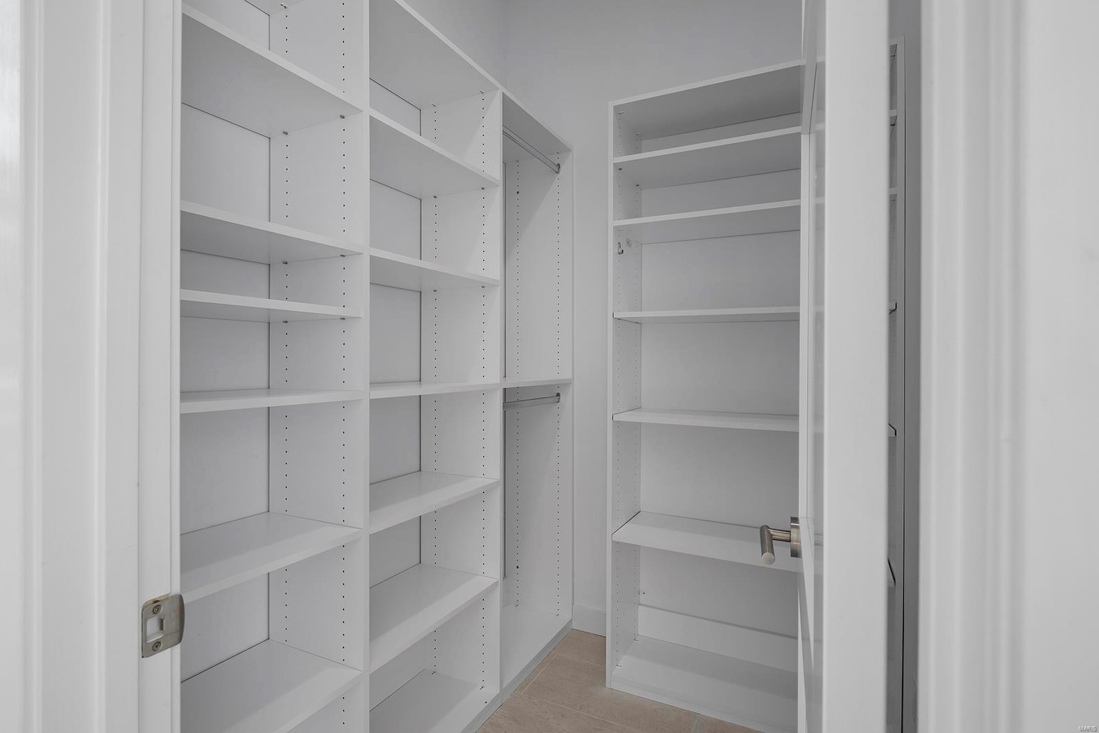 Oak Park Estate - Residential