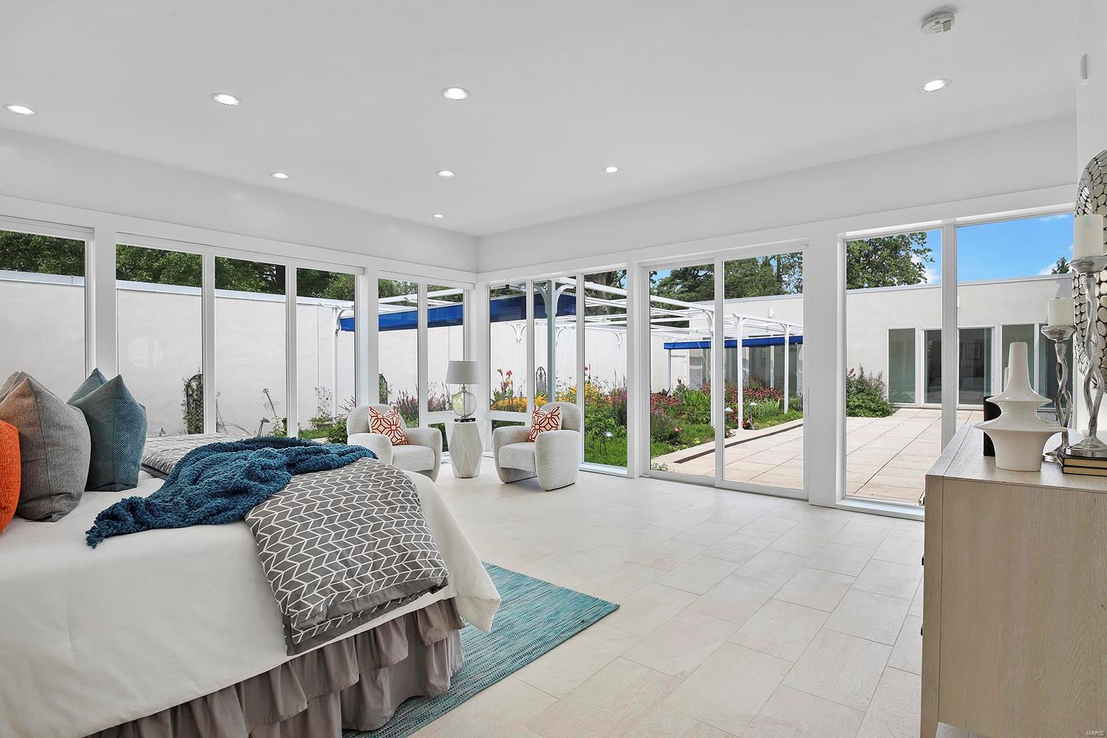 Oak Park Estate - Residential