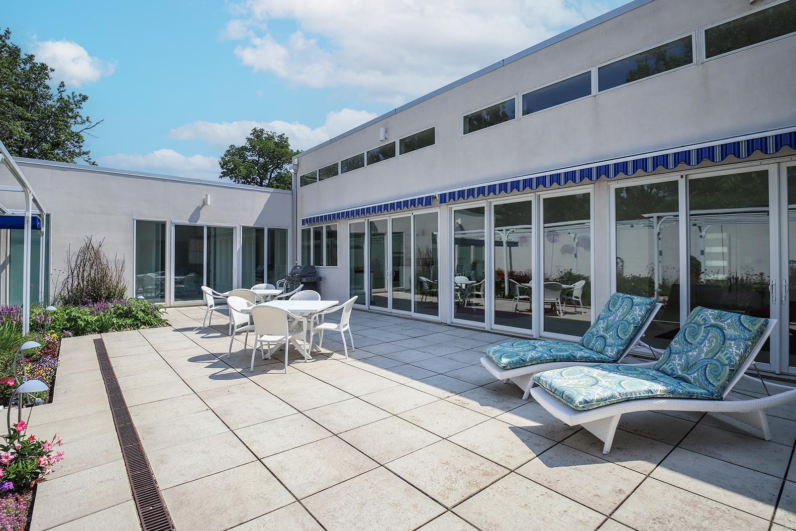 Oak Park Estate - Residential