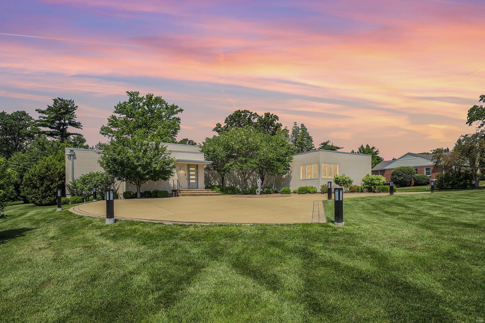 Oak Park Estate - Residential