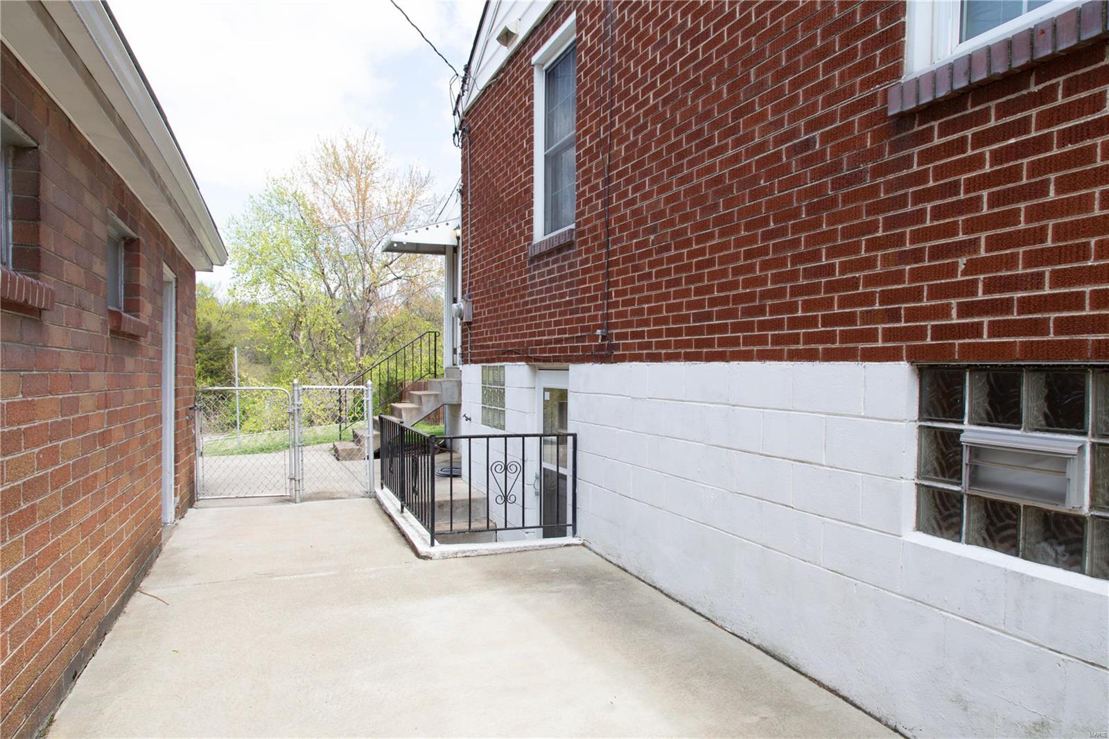 Riverview Gardens - Residential