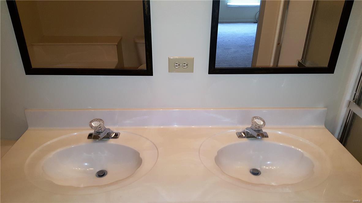 Country Crossing Estate - Residential