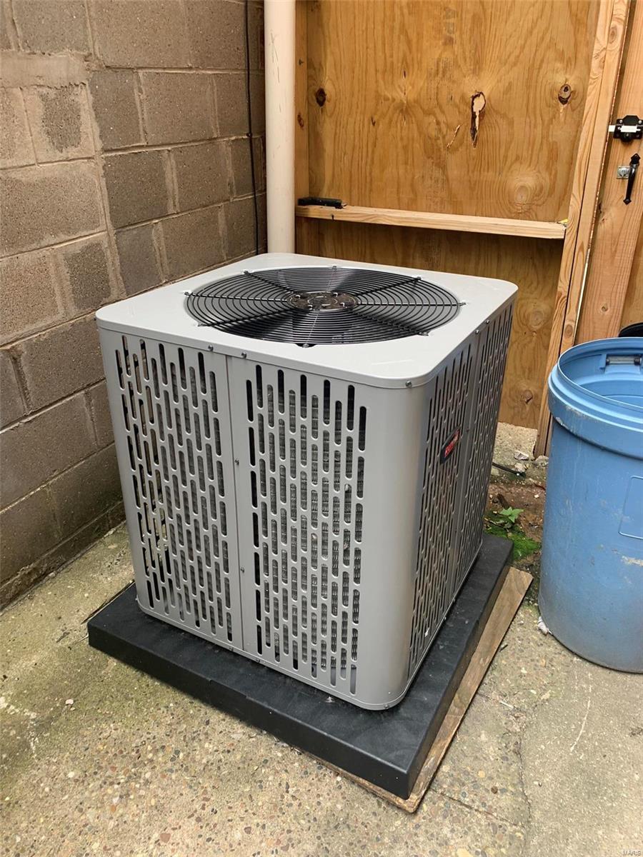 NA - Commercial Sale