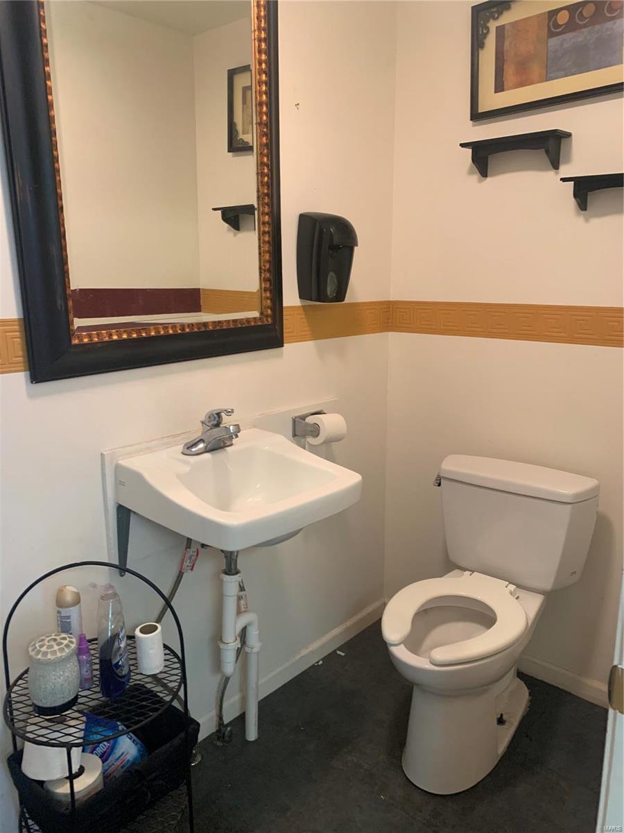 NA - Commercial Sale