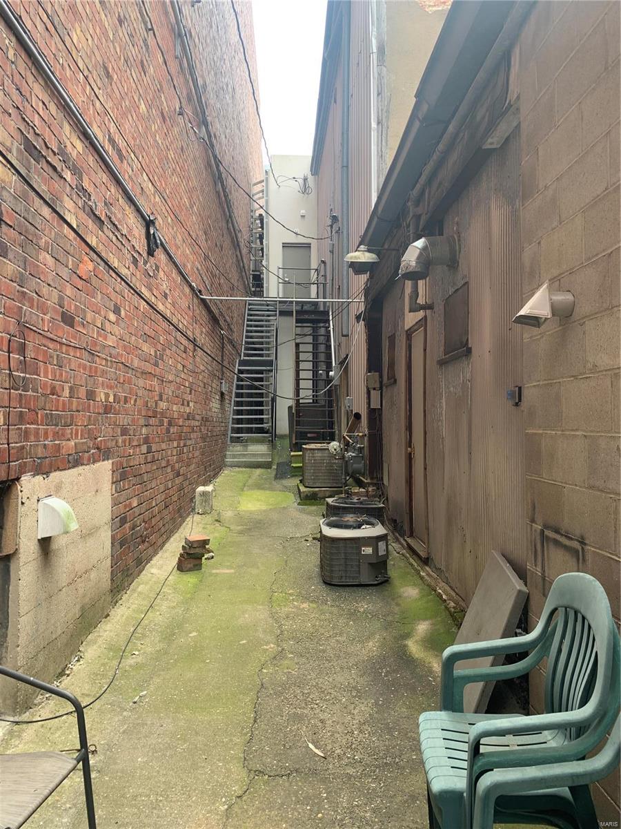 NA - Commercial Sale