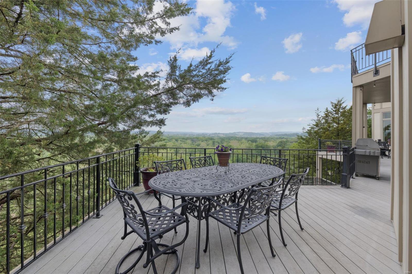 Crescent Bluff Lt 12 & Sec 32-44-4 - Residential