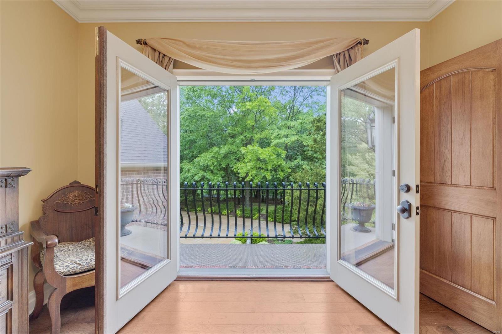 Crescent Bluff Lt 12 & Sec 32-44-4 - Residential