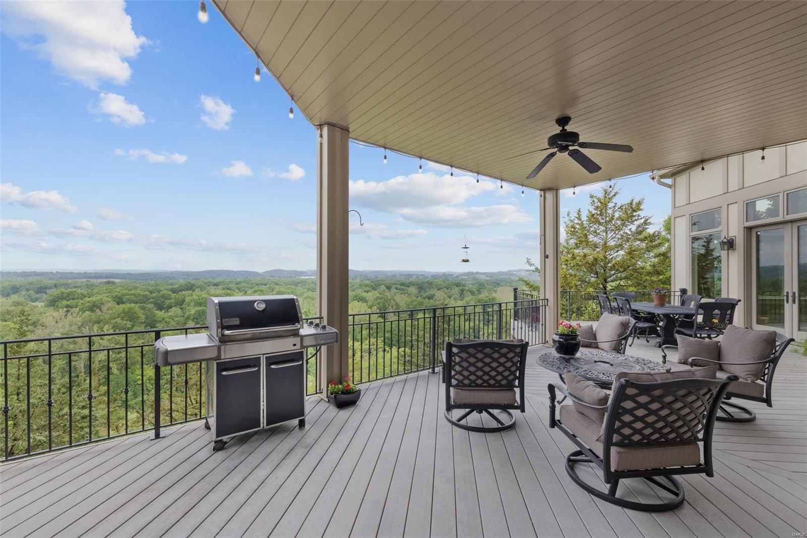 Crescent Bluff Lt 12 & Sec 32-44-4 - Residential