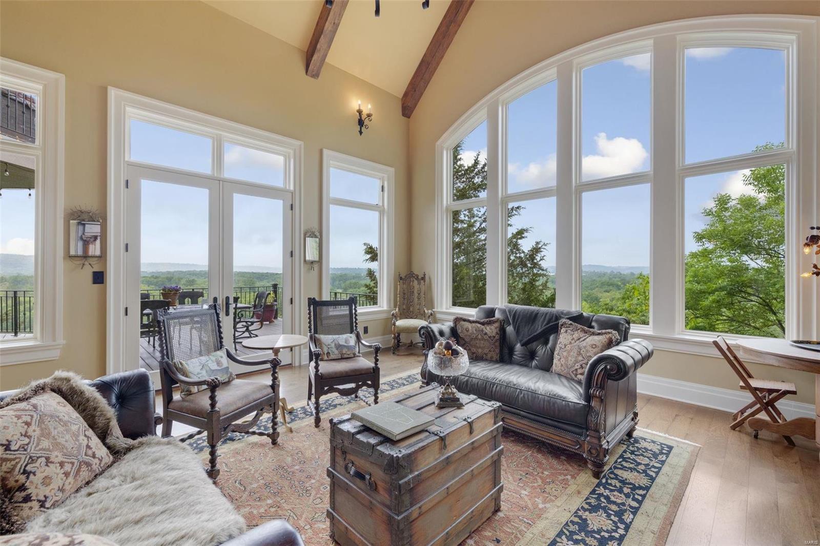 Crescent Bluff Lt 12 & Sec 32-44-4 - Residential