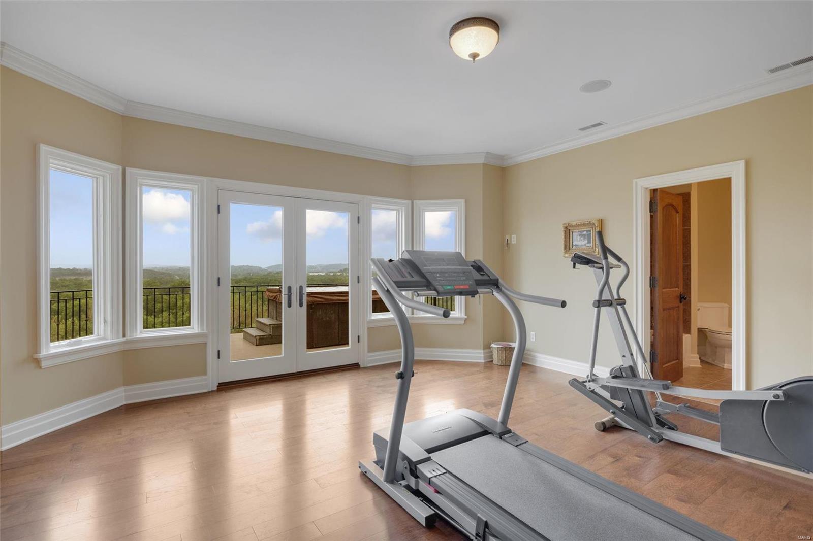 Crescent Bluff Lt 12 & Sec 32-44-4 - Residential