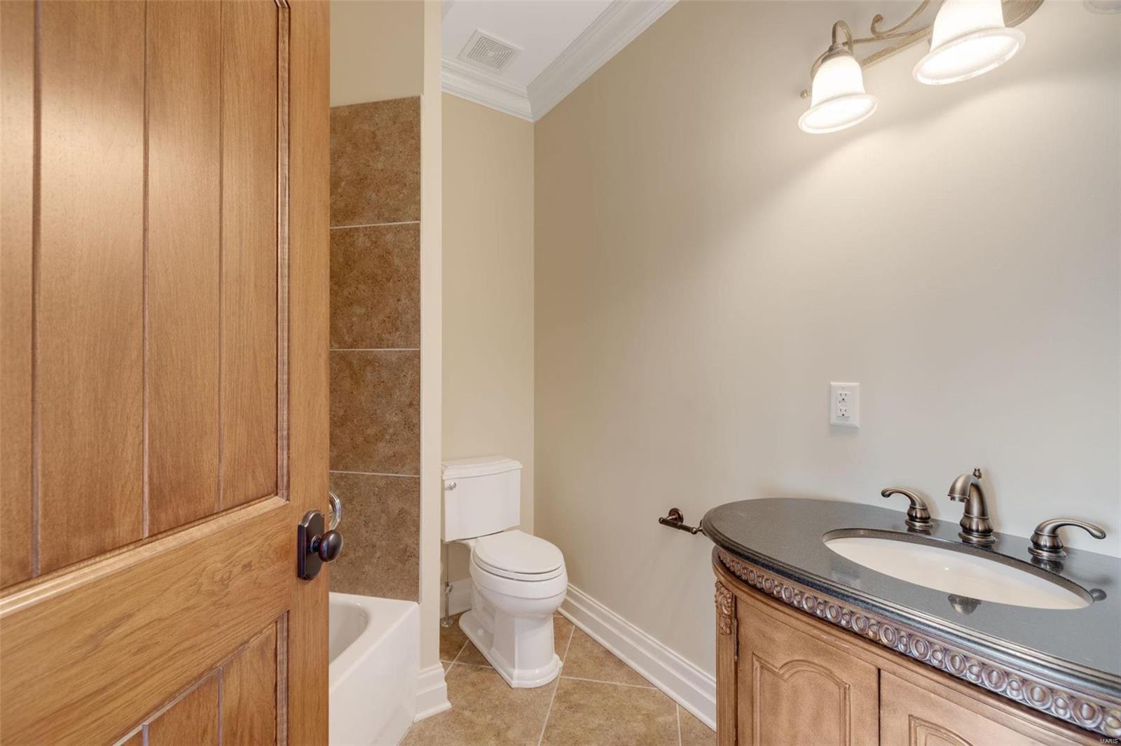 Crescent Bluff Lt 12 & Sec 32-44-4 - Residential