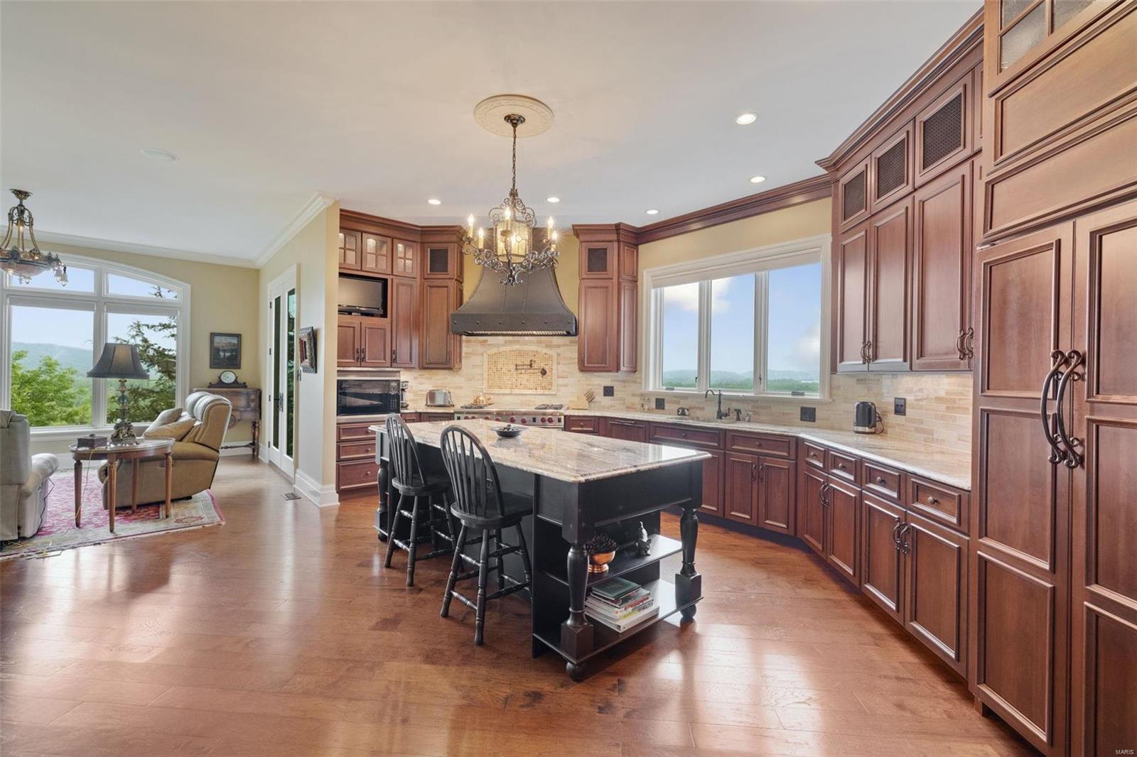 Crescent Bluff Lt 12 & Sec 32-44-4 - Residential